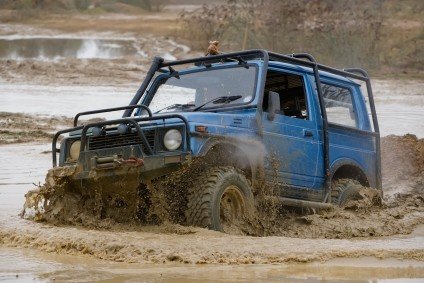 חילוץ משיטפון ומסופות